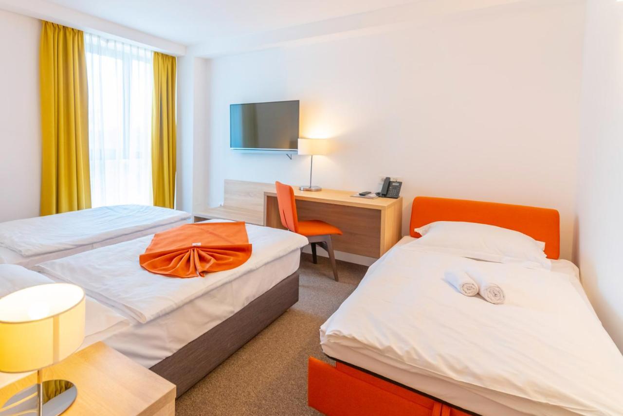 Hotel Park Superior 3* Čakovec 외부 사진